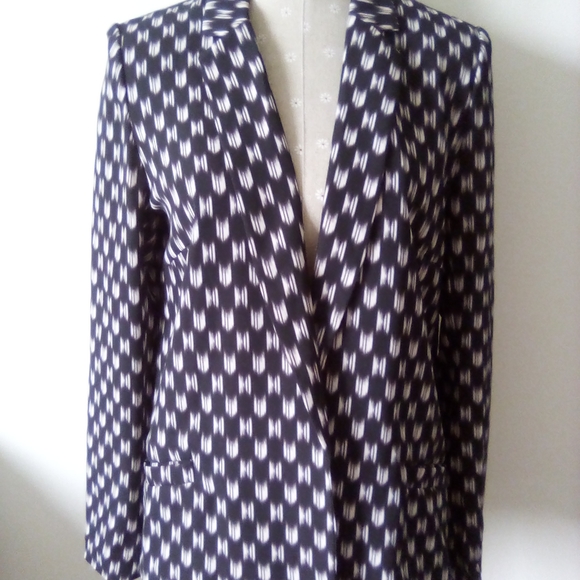 H&M Black and White Patterned Blazer - Picture 2 of 4